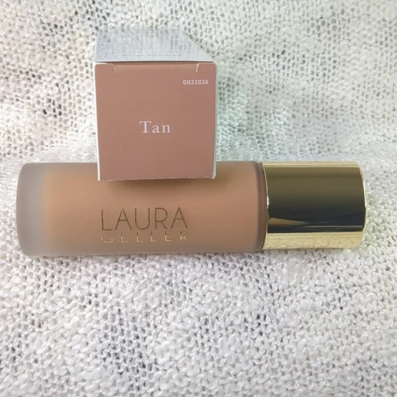 Laura Geller Double Take Liquid Foundation in Tan, 30ml/1.0fl oz - Picture 2 of 10